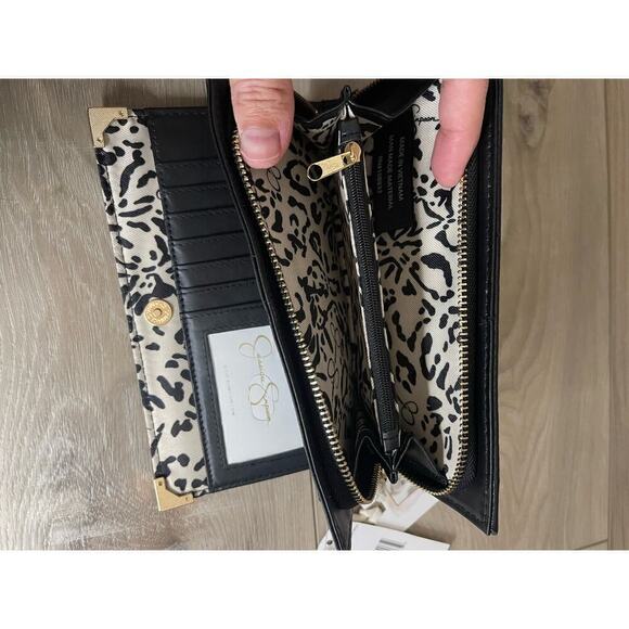 NWT Jessica Simpson Frankie Wallet in Black - Picture 8 of 12